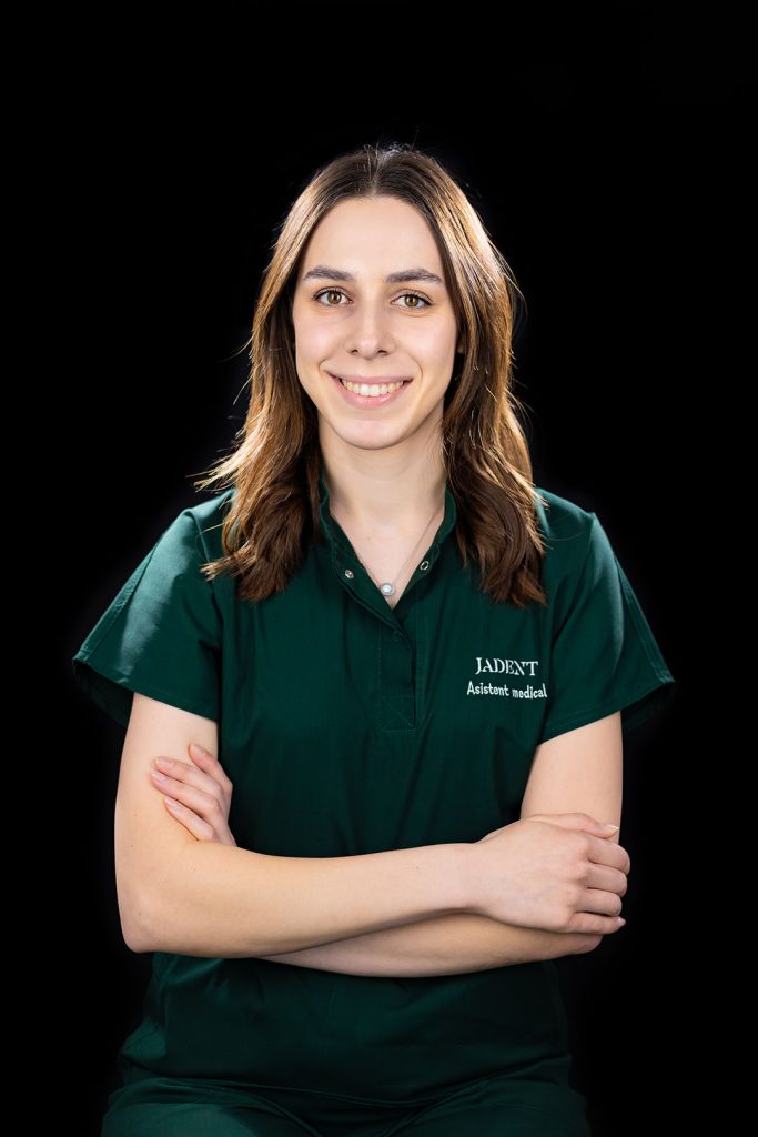Diana Asistenta 11